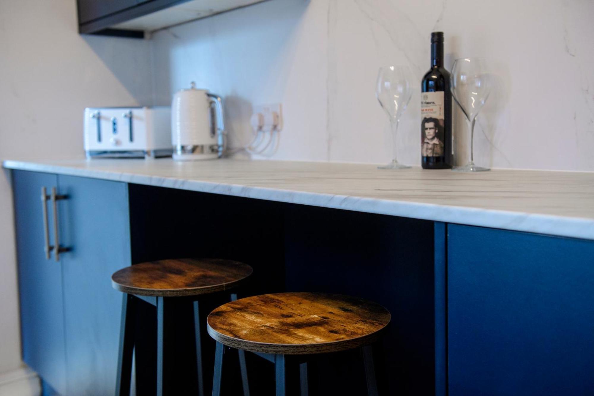 Stunning House - Sleeps 7 - 5 Mins Walk To Lincoln High Street - Parking - Wifi Villa Buitenkant foto