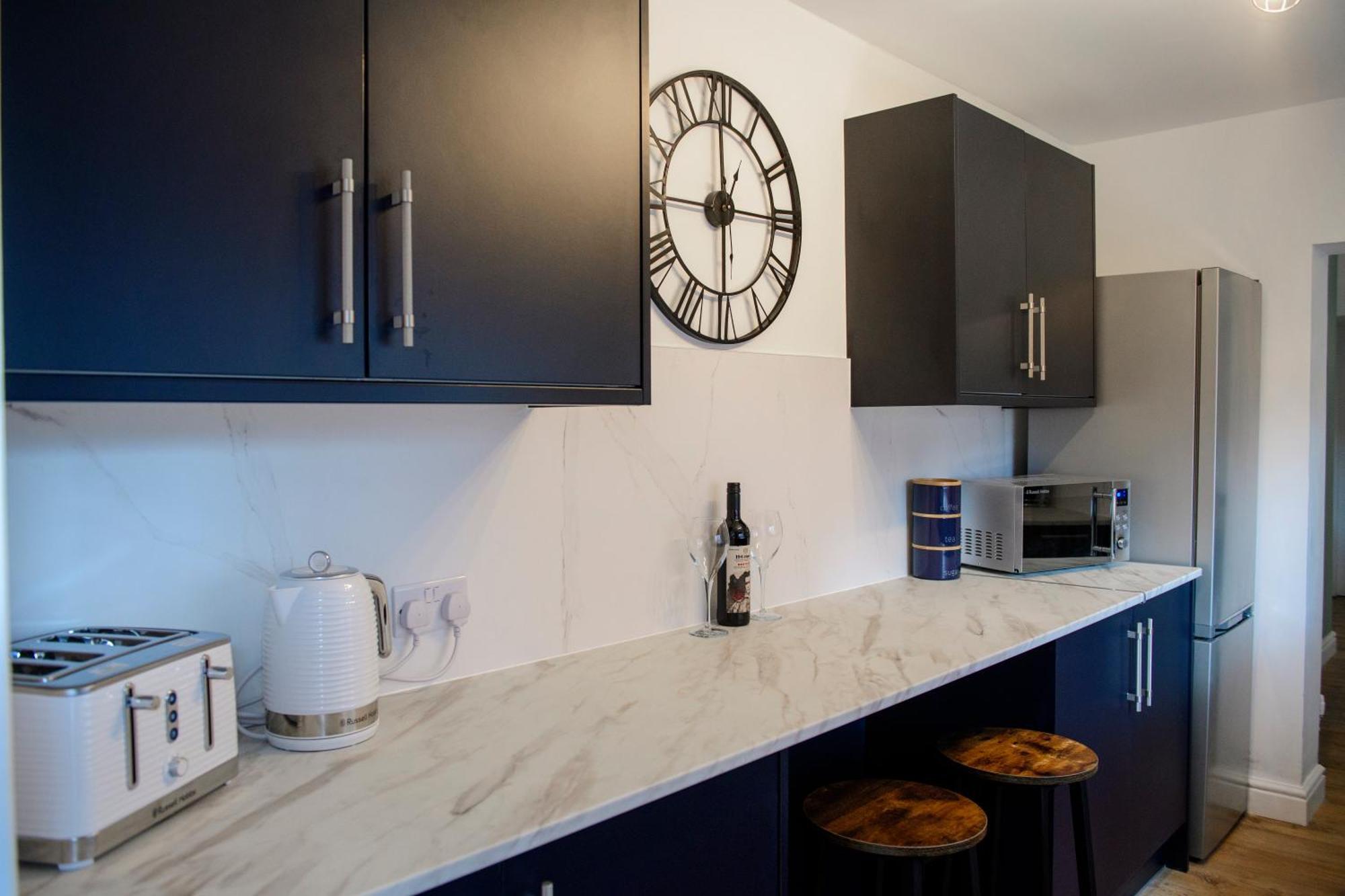 Stunning House - Sleeps 7 - 5 Mins Walk To Lincoln High Street - Parking - Wifi Villa Buitenkant foto